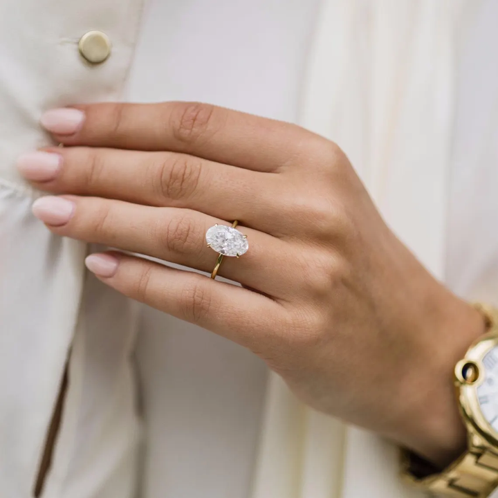 Oval Cut Moissanite Diamond Ring